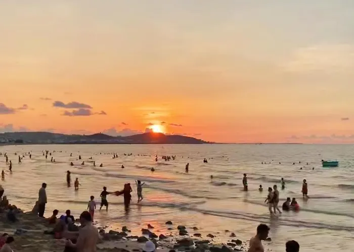 Hoàng Nga 2 Khách sạn *