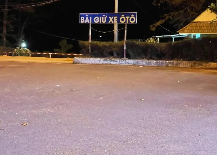 Khách sạn Hoàng Nga 2