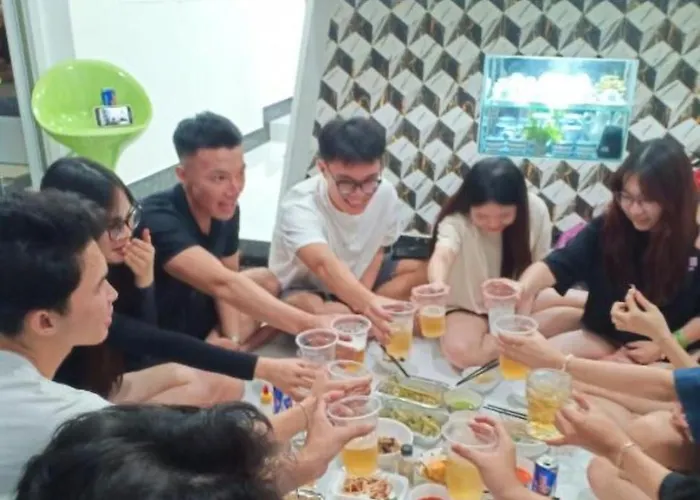 Hoàng Nga 2 *