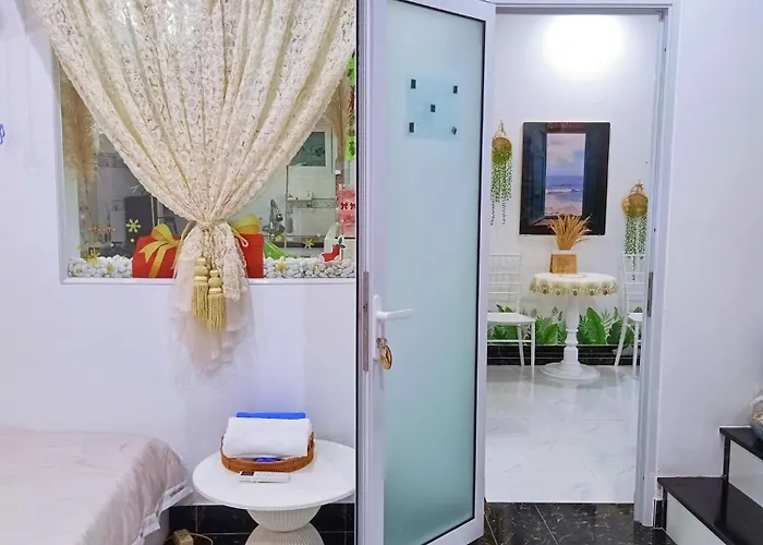Khách sạn Hoàng Nga 2