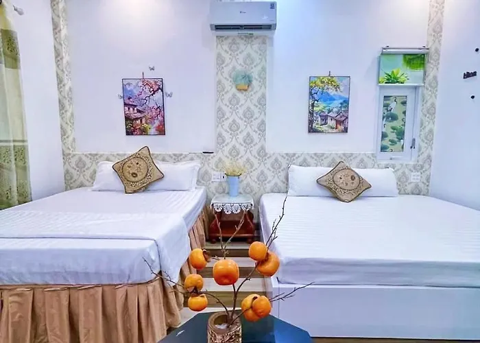 Hoang Nga 2