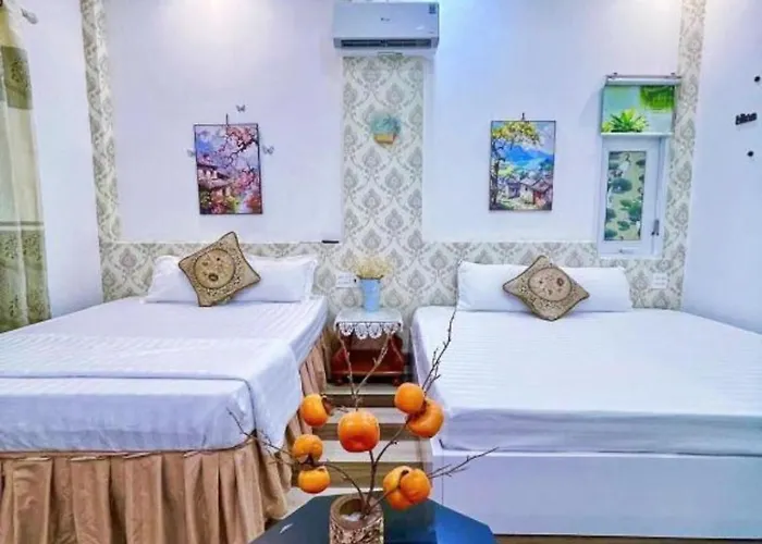 Hoàng Nga 2 Khách sạn *