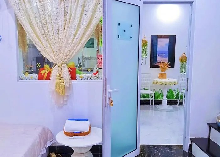 Отель Hoang Nga 2 *